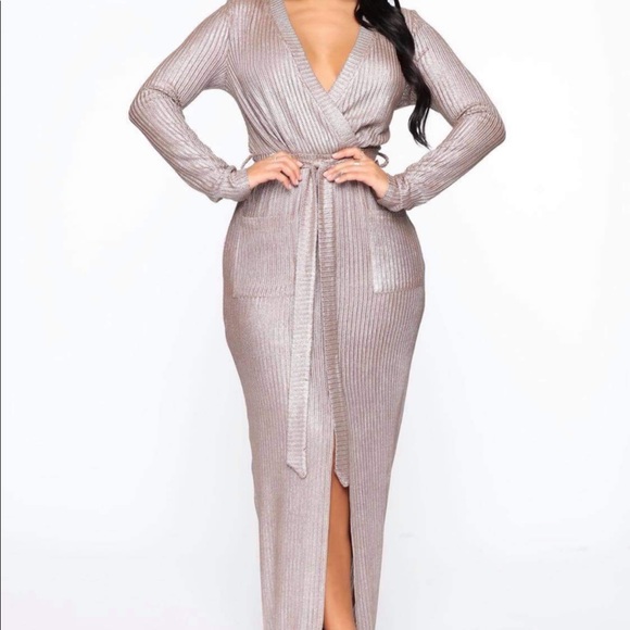 Fashion Nova Dresses & Skirts - Dress (size small)